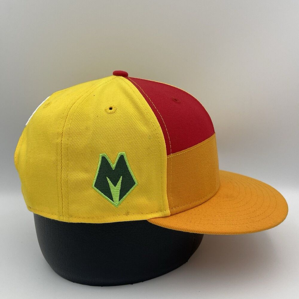 Milwaukee Bucks New Era 9Fifty On-Court City Edition Yellow Snapback Hat Cap - Picture 8 of 15